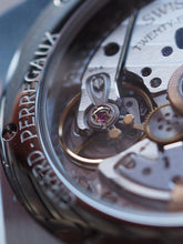 Load image into Gallery viewer, Girard Perregaux Laureato Eternity Edition 188 piece