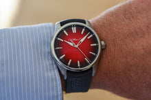 Load image into Gallery viewer, H.Moser & Cie. PIONEER CENTRE SECONDS SWISS MAD RED