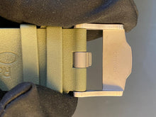 Load image into Gallery viewer, Audemars Piguet Royal Oak Offshore Diver Khaki Green