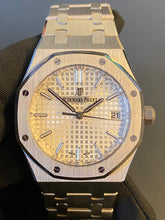 將圖片載入圖庫檢視器 Audemars Piguet Royal Oak Selfwinding 34mm White