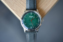 將圖片載入圖庫檢視器 Glashutte Original Sixties Annual Edition 39mm Green 1-39-52-03-02-04