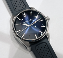 将图片加载到图库查看器,H.Moser & Cie. Pioneer Centre Seconds Blue