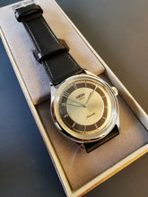 Load image into Gallery viewer, Kurono Toyko CHRONO TOKYO BY HAJIME ASAOKA “Bullseye” Champagne LIMITED 50 for Japan Domestic Market