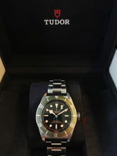 Load image into Gallery viewer, Tudor Black Bay Harrods 79230G