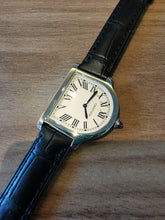 将图片加载到图库查看器,Cartier PRIVE Cloche de Cartier 100pc limited