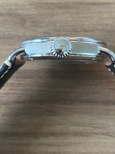 Load image into Gallery viewer, H.Moser & Cie. Centre Seconds Funky Blue Heritage 8200-1201