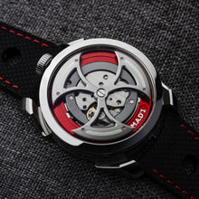 將圖片載入圖庫檢視器 MB&F M.A.D.1 RED