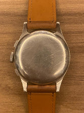 將圖片載入圖庫檢視器 Benrus Sky Chief Chronograph