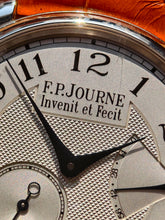 Load image into Gallery viewer, F.P.Journe Chronometre Souverain 38mm Platinum
