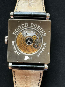 Roger Dubius	Golden Square Perpetual Calendar