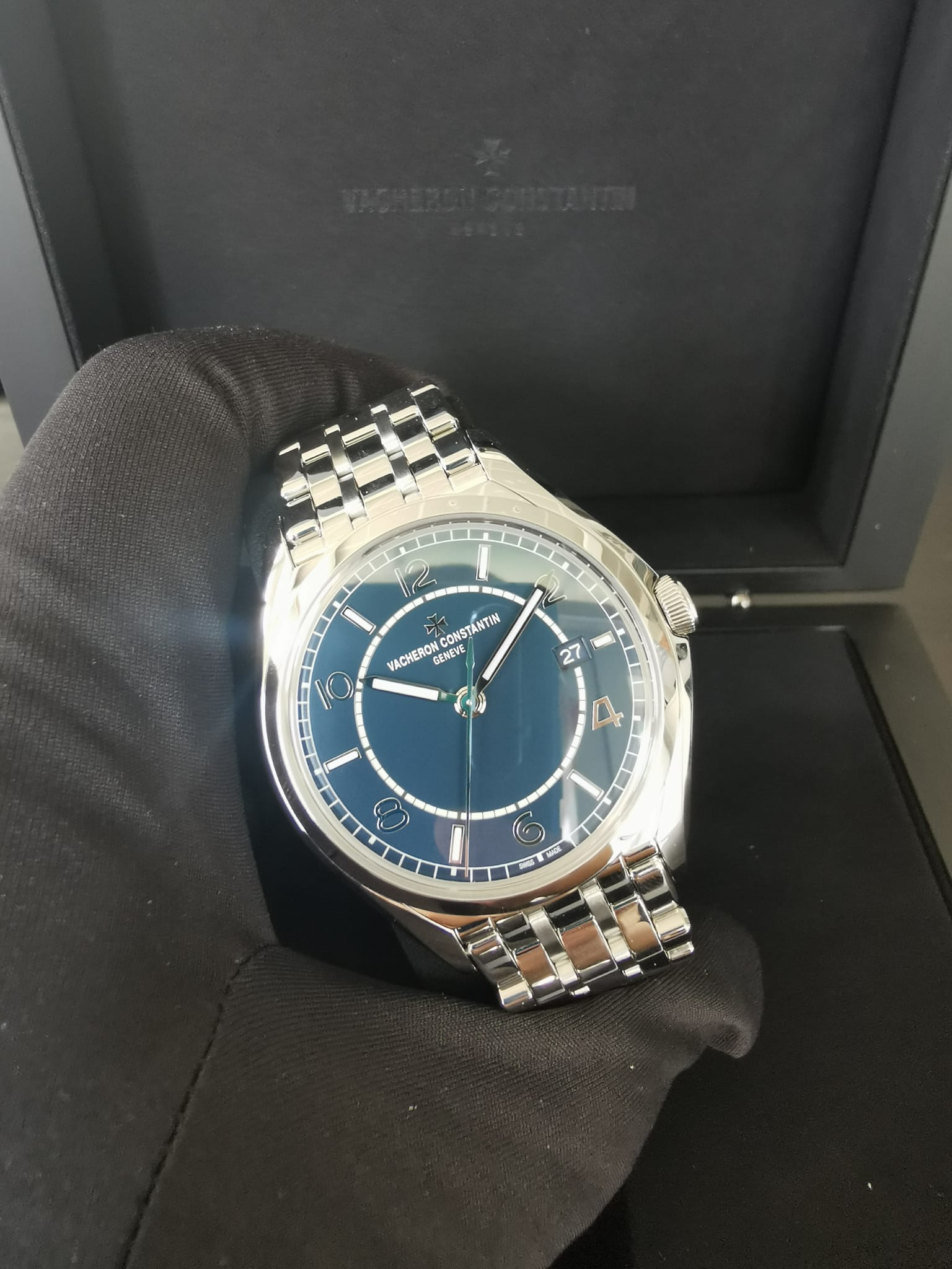 Vacheron Constantin FIFTYSIX SELF WINDING Blue on Bracelet Very