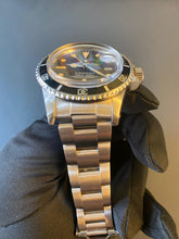 Load image into Gallery viewer, Rolex Submariner Date 1680 Perfect Dial
