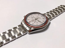 Load image into Gallery viewer, Omega Speedmaster Tokyo Olympics 2020 &quot;Rising Sun&quot; 522.30.42.30.06.001
